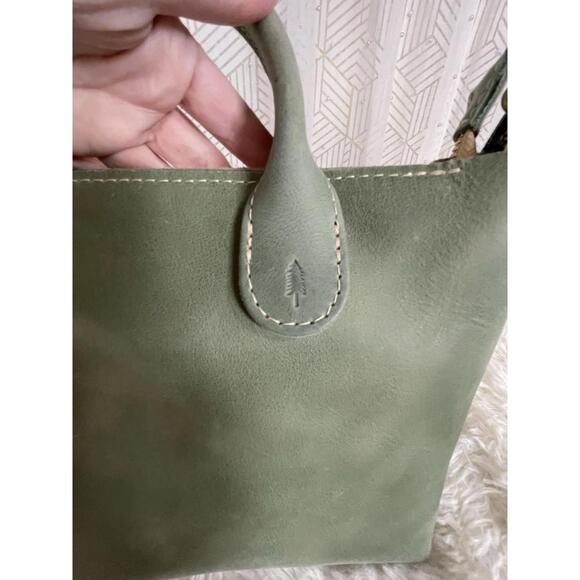 Portland Leather Green Mini Crossbody Tote Zipper Closure EUC - Picture 9 of 9